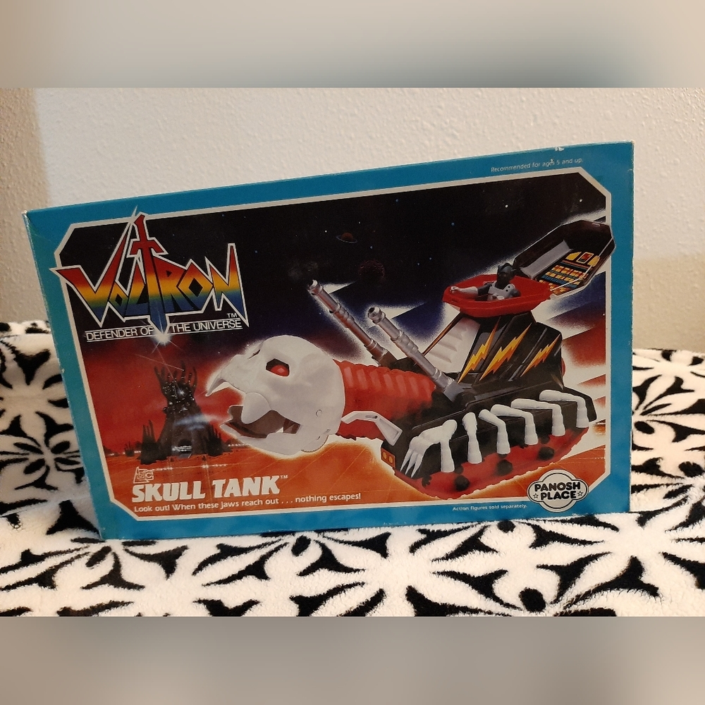 Voltron Skull Tank
